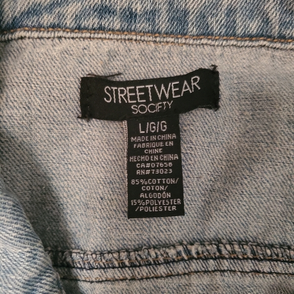 Womens jean jacket distressed - Picture 2 of 2